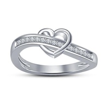 3d cad model beautiful heart ring jewelry stl wedding engagement 3d print model - Mito3D