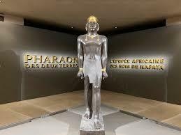 3d Modell Pharao Museum le Lamellen Paris Frankreich 3d print model - Mito3D