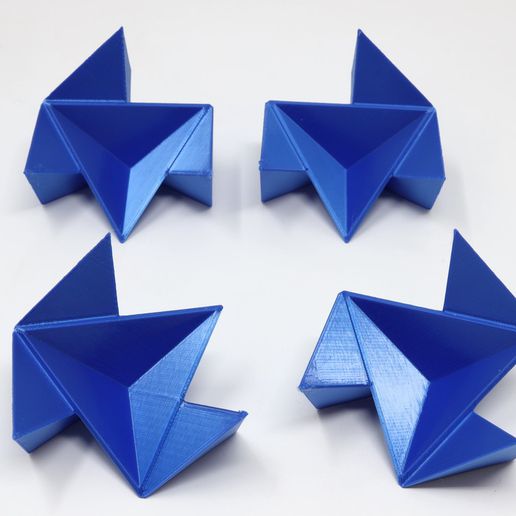 4 piece rompecabezas juego coordinar movimiento pennyhedron 3D print model - Mito3D