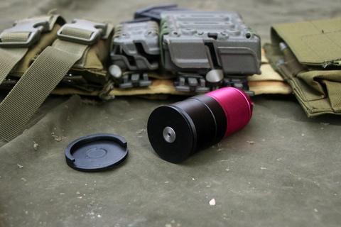 40mm grenade protecteur airsoft 40mmgrenadelauncher protège grenades taginn étiquette ramifiée 3d print model - Mito3D