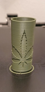 420 Feuerzeug Fall Mantel Topf Blatt bic Gras Marihuana 3d print model - Mito3D