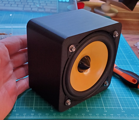 4 inch speaker enclosure audio sound 3d print model - Mito3D