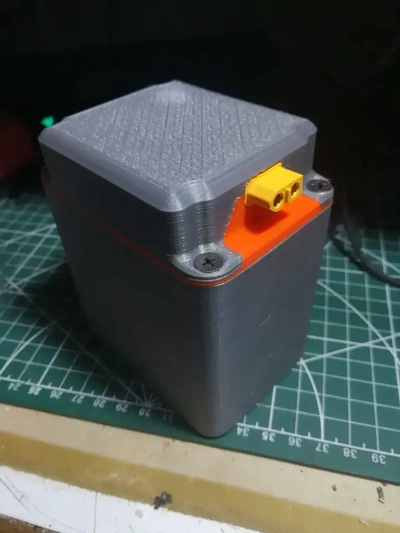 4s2p lithium pack gadget 18650battery batterycase 3d print model - Mito3D