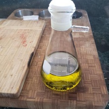 500ml filter flask stopper vent home kitchen oil carafe 3d print model - Mito3D