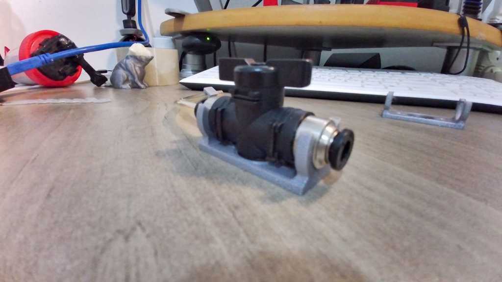 6mm pneumatic valve mount hobby 3D print model - Mito3D
