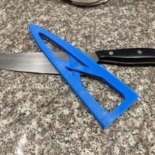 8 pollice cucina coltello lama protettore guaina gadget 3d print model - Mito3D