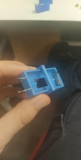 aaa battery holder support 3d print model - Mito3D