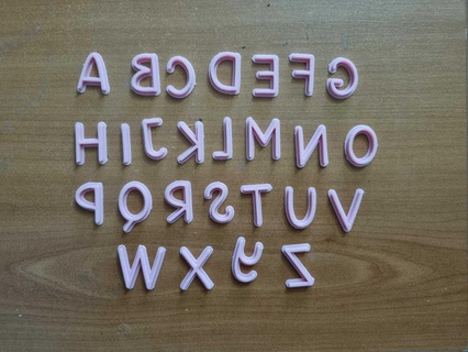 abc tableau bord alphabet titulaire soutien lettres 3d print model - Mito3D