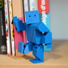 action-Roboter Spiel Spielzeug 3d print model - Mito3D
