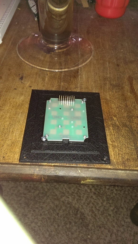 adafruit 12 clé clavier monter gadget 3D print model - Mito3D