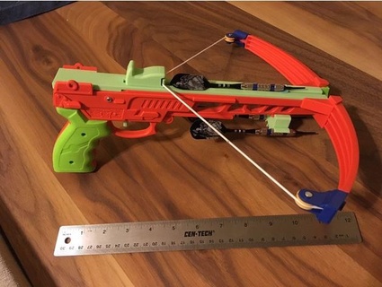 aventurier dard traverser arc blaster fusil pistolet 3d print model - Mito3D