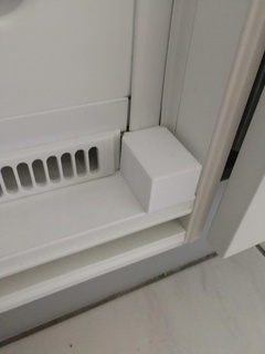 aeg refrigerator hinge cap replacement parts 3d print model - Mito3D