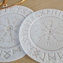 aegishjalmur runes + necklace runas collar art rune viking vikings shield necklaces vegv sir vegvisir elf earrings jewel porta glass 3d print model - Mito3D