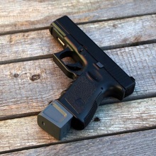 airsoft glock mag piatto 8 attrezzo pistola rivista 3d print model - Mito3D