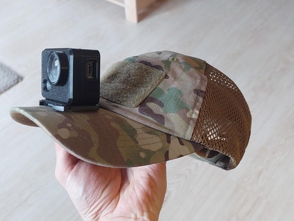 Akaso v50x kamera durum kılıf binmek şapka gadget gopro v50 airsoft 3d print model - Mito3D