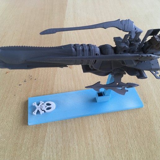 albator 2013 arcadia heykelcik sanat kaptan harlock ölüm gölgesi modelleri atlantis 3D print model - Mito3D