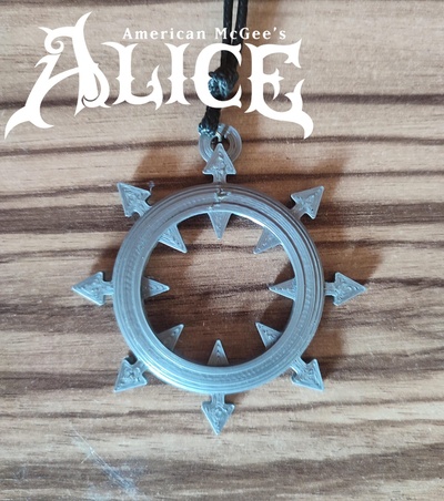 alice asile chaos collier démence cosplay 3d print model - Mito3D