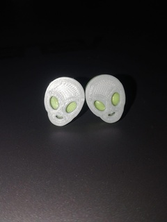 extraterrestre emoji boucles d'oreilles émoticônes art collection WhatsApp instagram social réseaux extra terrestre accessoires 3d print model - Mito3D