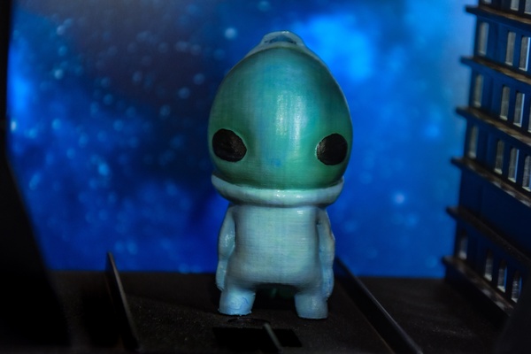 alieno esploratore alieni espacio verde impresi n f ciglio extraterrestre ovni azul scifi 3d popolare pop ficci 3d print model - Mito3D