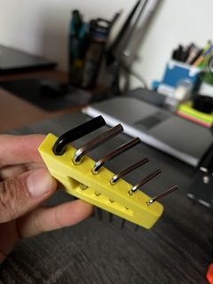 Schlüssel Fall Mantel sechseckig Schutz 3d print model - Mito3D