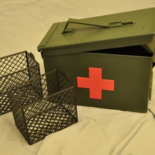 Munitionskiste Kiste tool 50 cal Korb die erste Hilfe erste-Hilfe-kit 3d print model - Mito3D