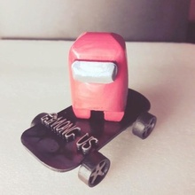 us Jeu patineur planche roulette rouge personnage ornement cadeau jouet 3d print model - Mito3D