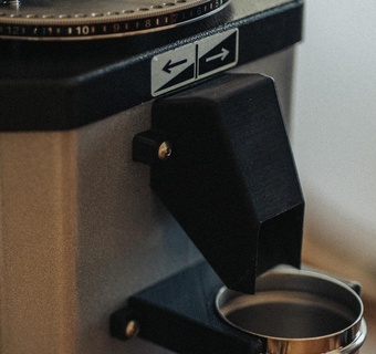 anfim caimano chute espresso espressogrinder singledose singledosing 3d print model - Mito3D