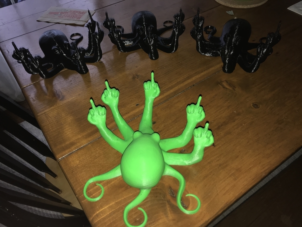 angry octopus magnetic fucktopus sculptures busts art 3D print model - Mito3D