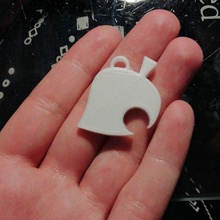 animal crossing folha de porta-chaves jogo chaveiro 3d print model - Mito3D
