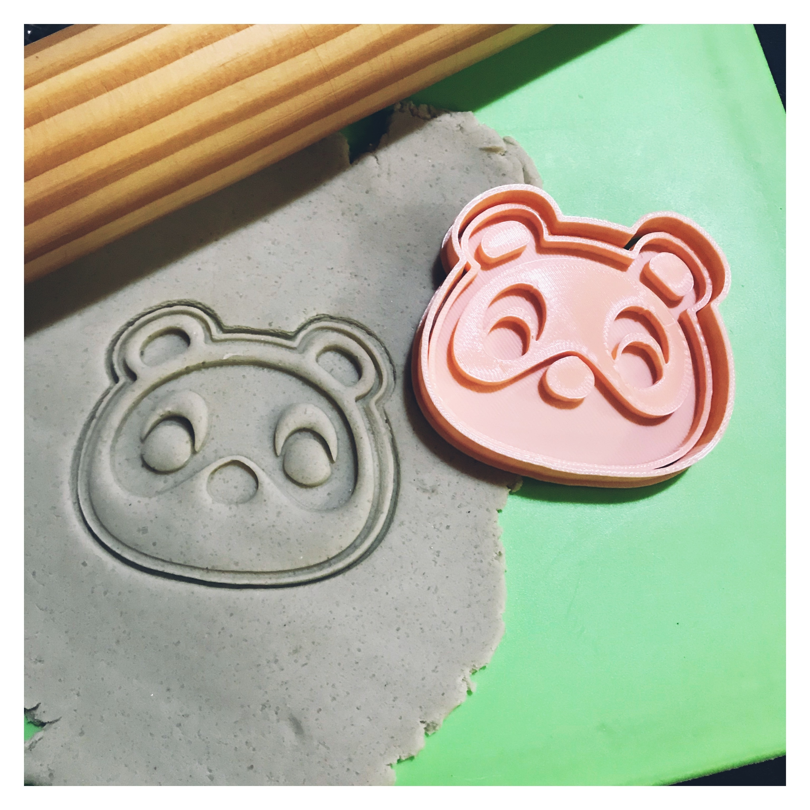 animal crossing nendo cutter stamper cutting stamp cookie nintendo tendo tom nook berries timmy tommy 3D print model - Mito3D