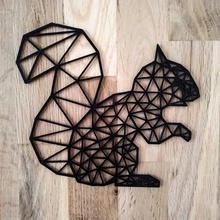 animal wire wall - squirrel art sculpture decoration decor 3d print model - Mito3D
