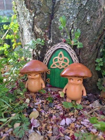 animado feliz cogumelo jardim floresta animal fantasia fungo plantar verde 3d print model - Mito3D