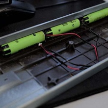 anne pro 2 18650 Batterie-upgrade-Schale +low-profile-version gadget 60 Batterie Fall Tastatur mechanisch ist upgrade computer 3d print model - Mito3D