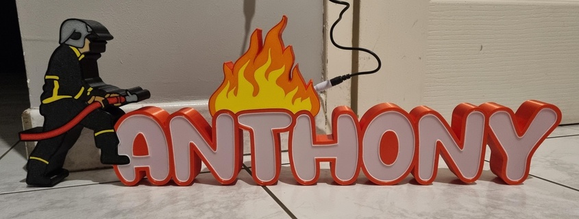 Anthony pompier flamme lampe Nom sapeur Feu Couleur lumière 3d print model - Mito3D
