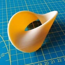 anti oloid Kunst math 3d print model - Mito3D