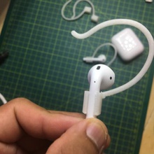 apple airpods clips d'oreille gadget l'audio les écouteurs audiophile 3d print model - Mito3D