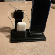 Pomme amarrage gare 11 12 13 pro max gadget airpods iphone quai 3d print model - Mito3D