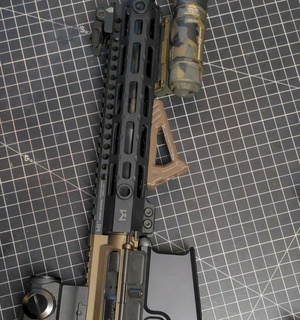 ar mlok angled foregrip airsoft handguard ar15 m4 paintball afg rifle 3d print model - Mito3D