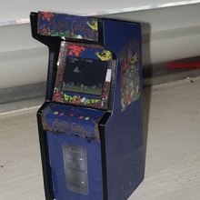 arcade cabinet - capcom ghosts goblins mini 3d print model - Mito3D