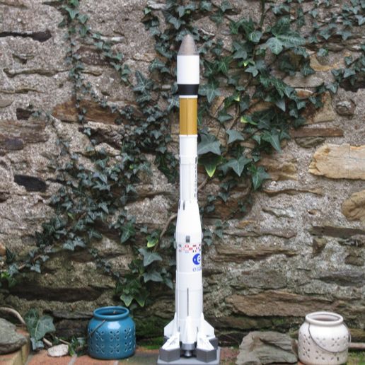 ariane 1 rocket cnes esa france europe space satellite apple meteosat kourou 3D print model - Mito3D