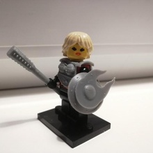 armure de bataille nonne bouclier jeu lego mordheim warhammer fantasy jouet d'accessoires 3d print model - Mito3D