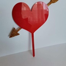 arrowed heart topper art valentine's day cake cupcake love 3d print model - Mito3D
