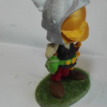 astérix pompier art asterix gaulois sapeur-pompier la statue figurine obélix 3d print model - Mito3D