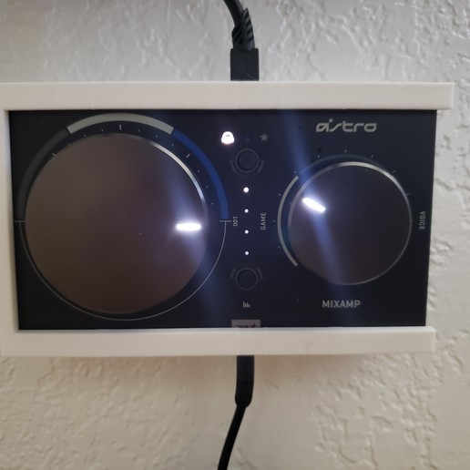 astro mix amp fixé sur un mur jeu tr casque d'écoute 3D print model - Mito3D