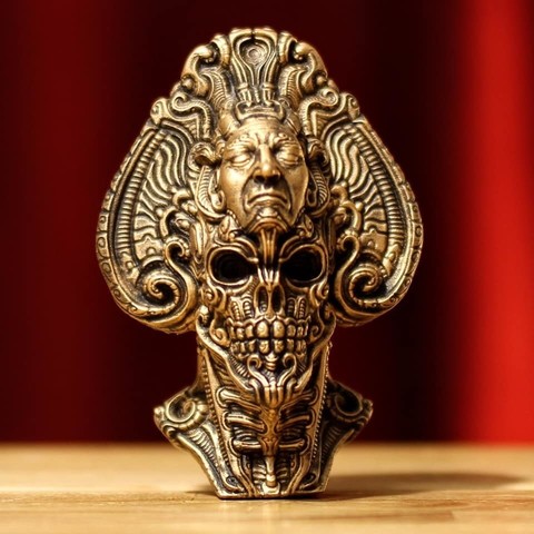 avatar mortos imperador a arte monstro giger escultura ornamentado do busto 3D print model - Mito3D