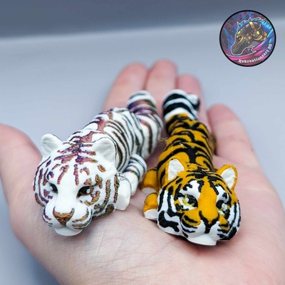 baby flexi tiger schlüsselbund schmuck artikuliert 3d print model - Mito3D