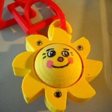baby toy happy sun spinner 3d print model - Mito3D