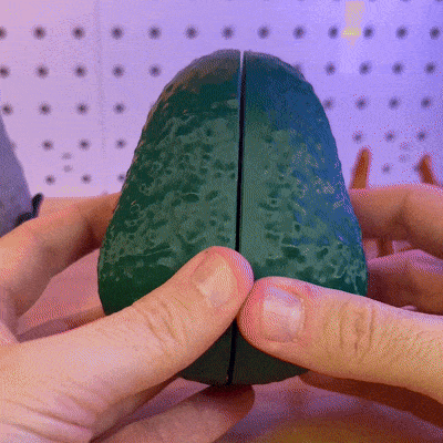 male avocado mezzo dito fu divertente scherzare sorpresa bavaglio portachiavi portachiavi 3d print model - Mito3D