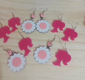 barbie daisy heart earrings margarita flower hoops pending 3d print model - Mito3D