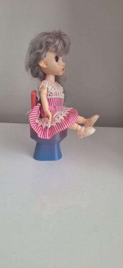 barbie tuvalet oyun oyuncak bebek klasik evi mobilya stacy renkli malibu moda kızlar 3d print model - Mito3D